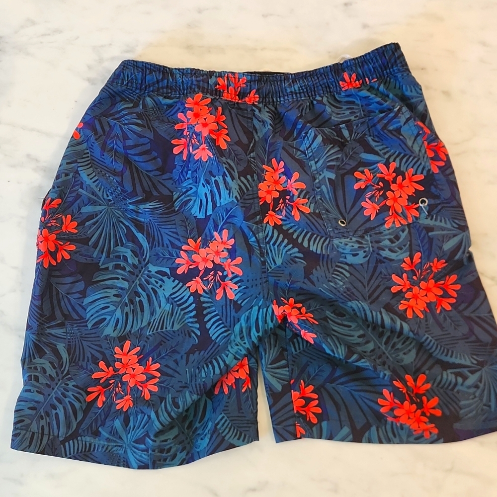 Merona Beach Shorts - Picture 2 of 4